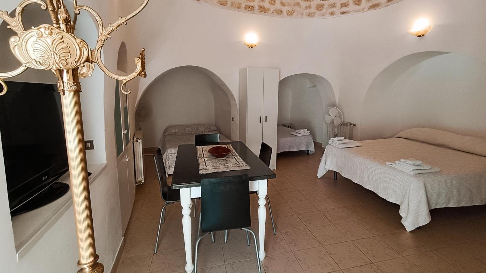 Trullo Alberobello Vacanze Desà 1 Extérieur photo