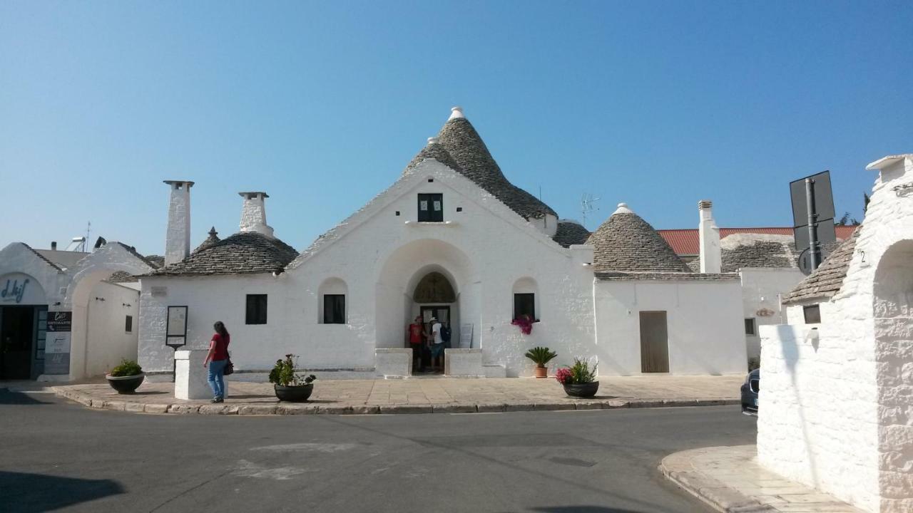 Trullo Alberobello Vacanze Desà 1 Extérieur photo